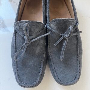 Todds Gommino Driving Shoes in Navy Suede
